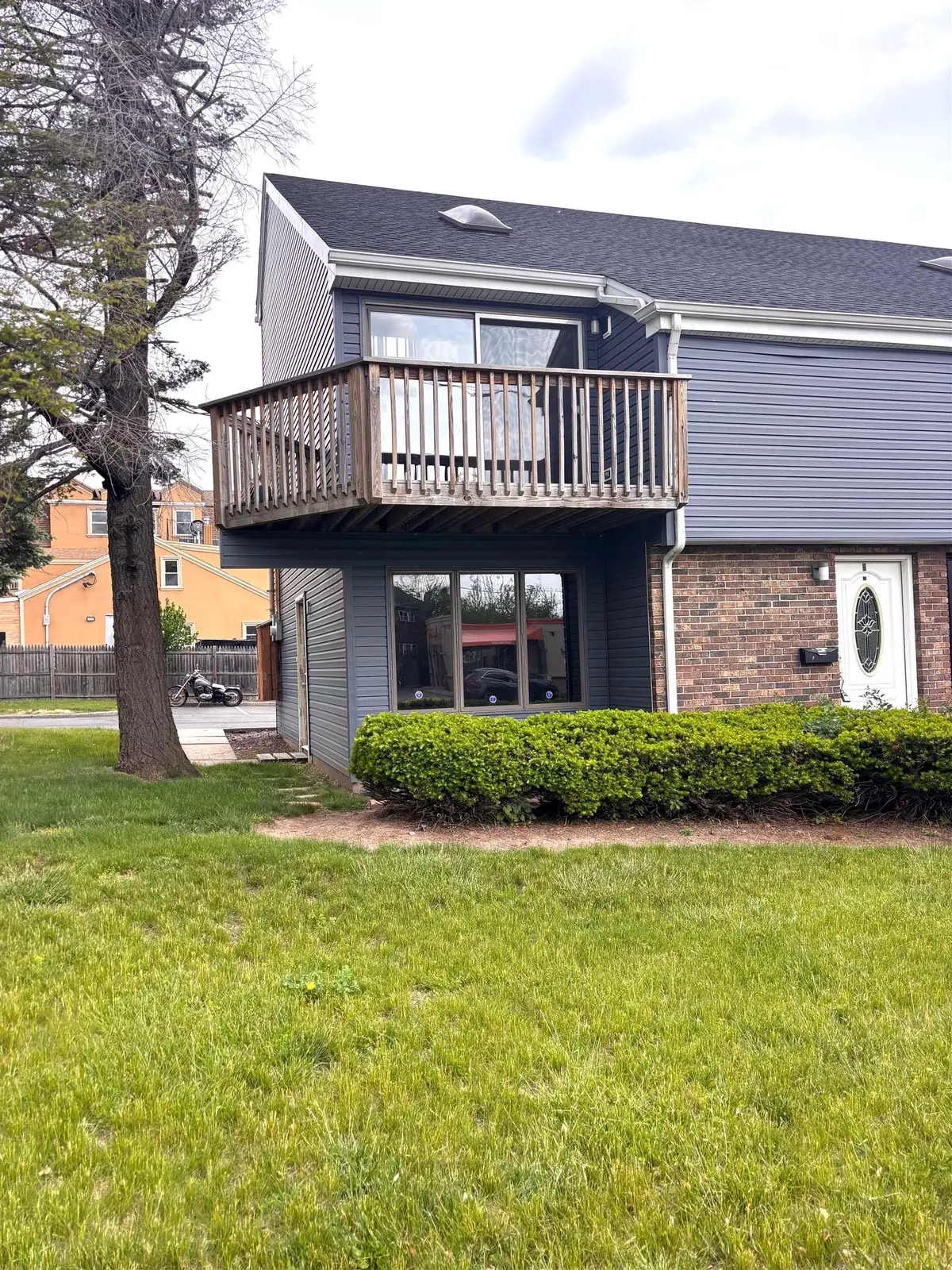 194 CHARLES ST, Secaucus, NJ 07094 - #1