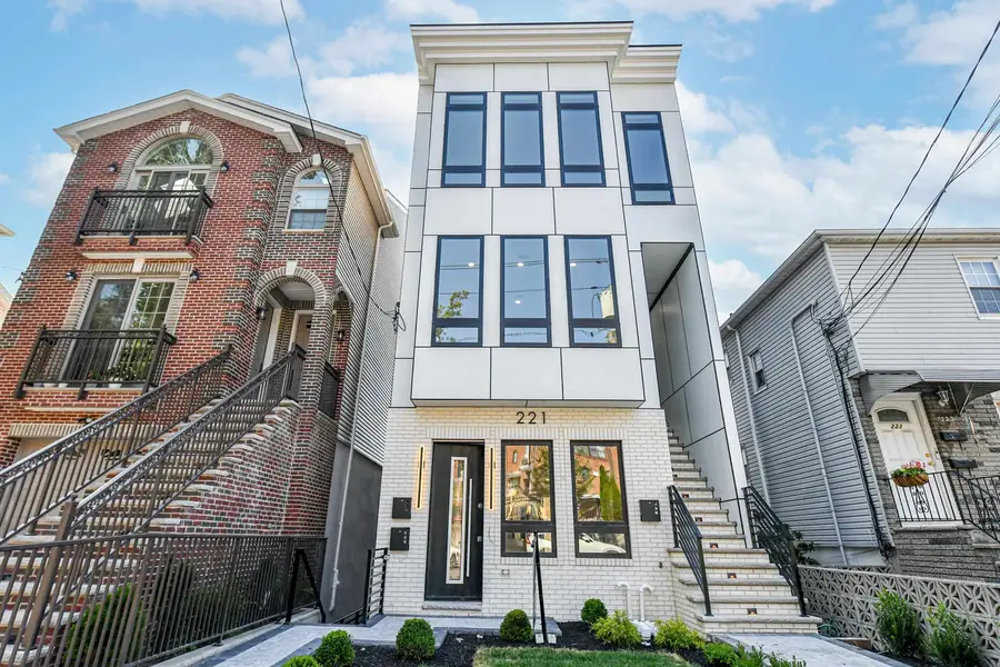 221 COLUMBIA AVE #2, Jersey City, NJ 07307 - #2