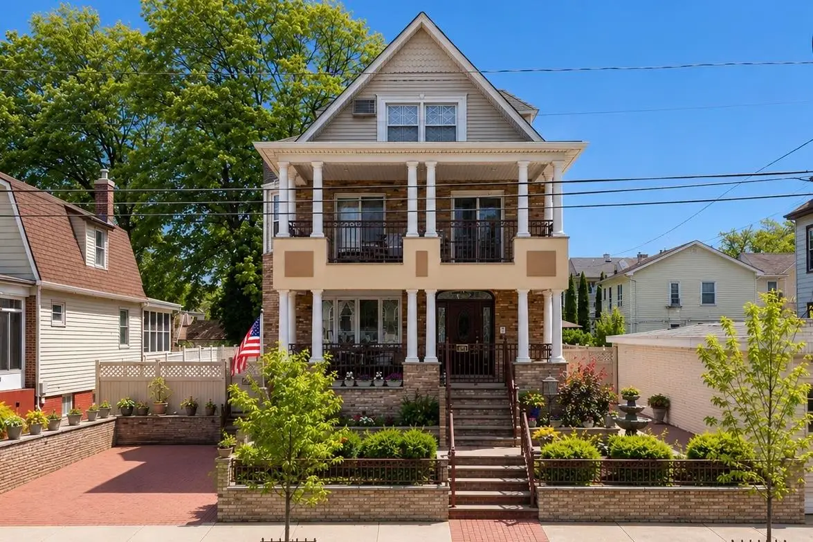 12 EAST 3RD ST, Bayonne, NJ 07002 - #1