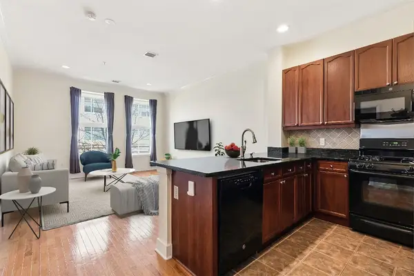 61 GRAND ST #2L, JC, Downtown, NJ 07302