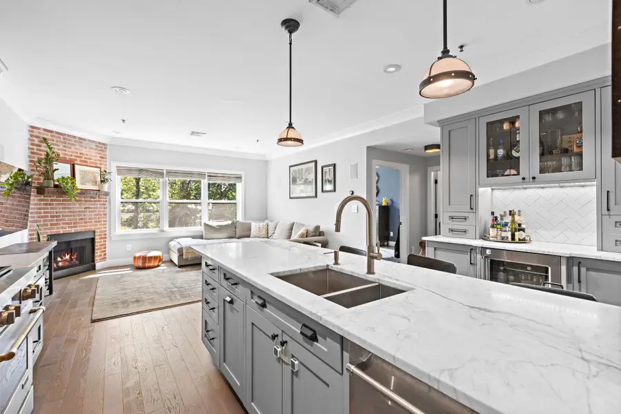 1313 PARK AVE #4C, Hoboken, NJ 07030 - #3
