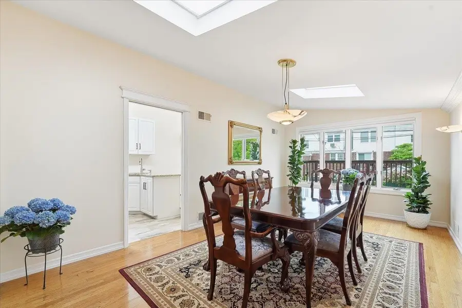 6 PARKSIDE LANE, Bayonne, NJ 07002 - #2