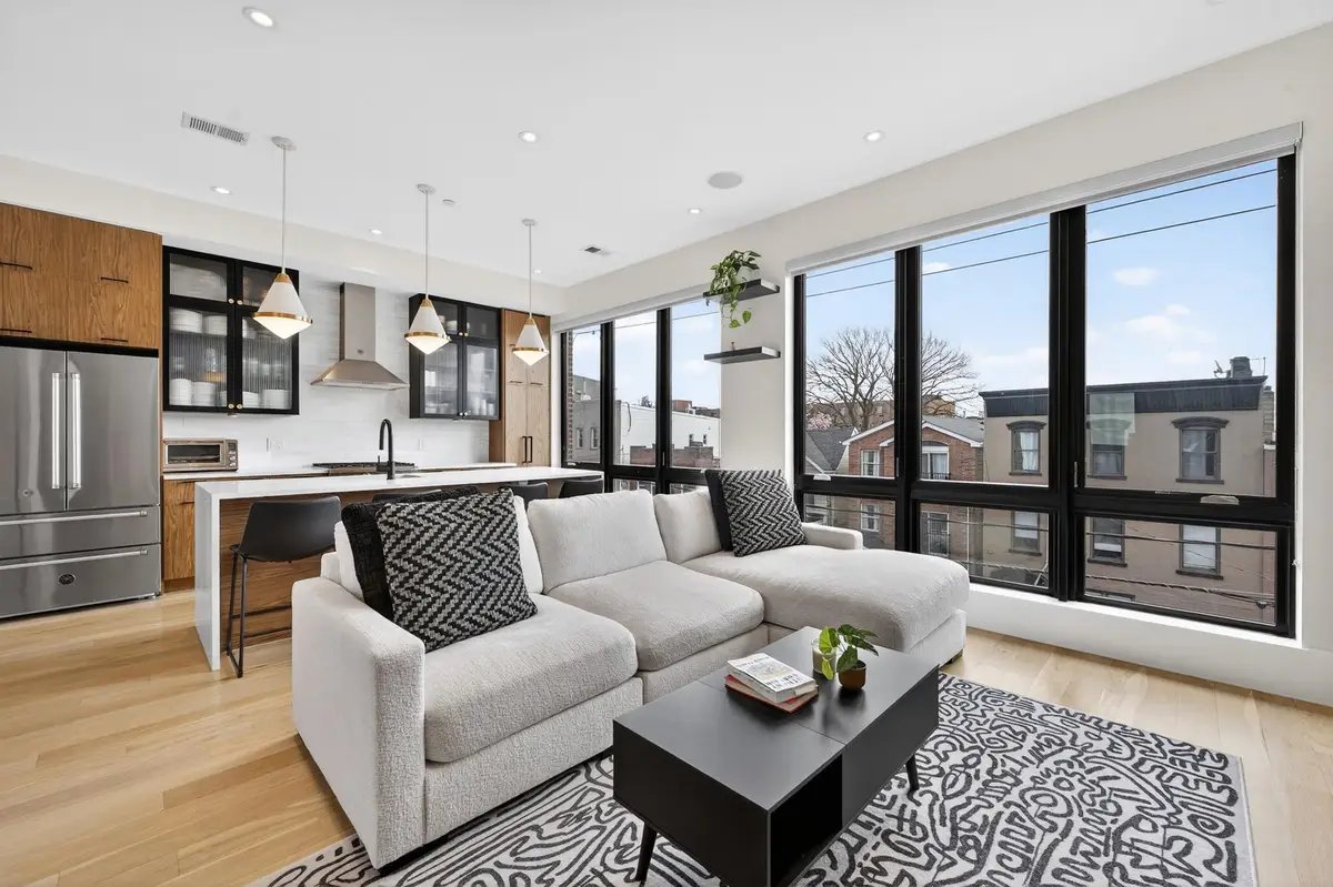 339 PALISADE AVE #3, Jersey City, NJ 07307 - #1