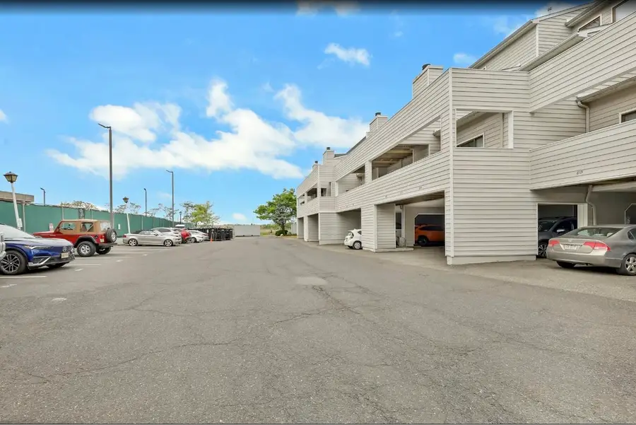 815 TOPSAIL LANE #815, Secaucus, NJ 07094 - #2