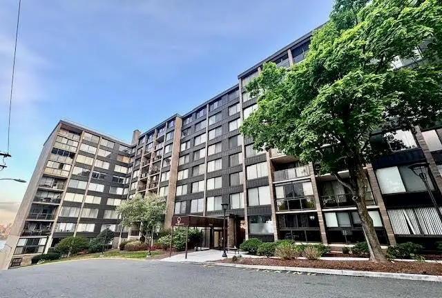 9060 PALISADE AVE #811, North Bergen, NJ 07047 - #1