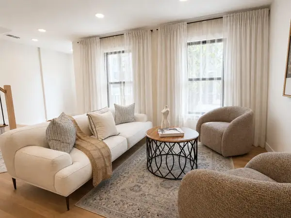 7 PIERCE AVE, JC, Heights, NJ 07307