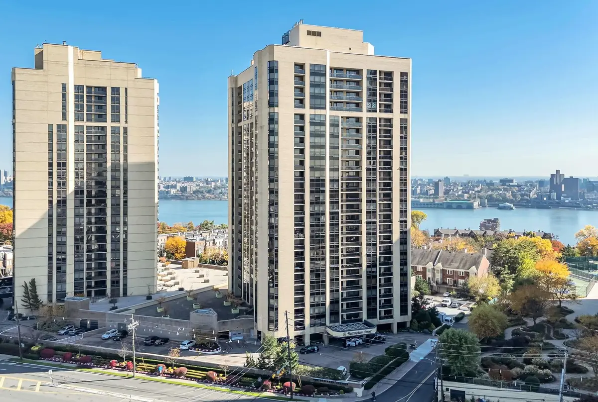 800 PALISADE AVE #1701, Fort Lee, NJ 07024 - #1