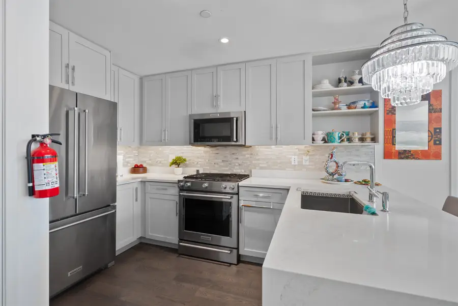 800 AVENUE AT PORT IMPERIAL #508, Weehawken, NJ 07086 - #3