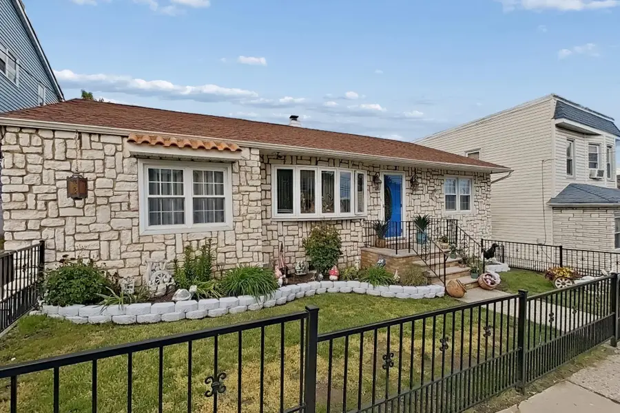 249 BERGEN AVE, Kearny, NJ 07032 - #2