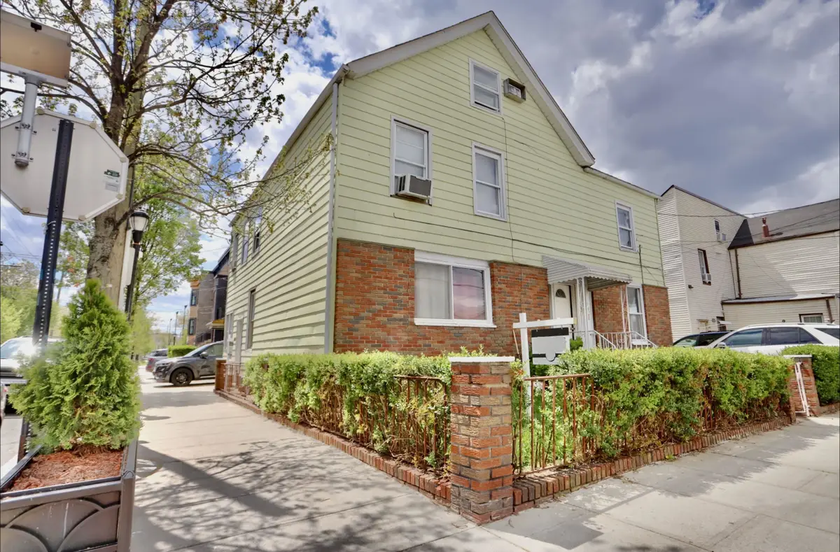 217-219 NEW YORK AVE, Union City, NJ 07087 - #1