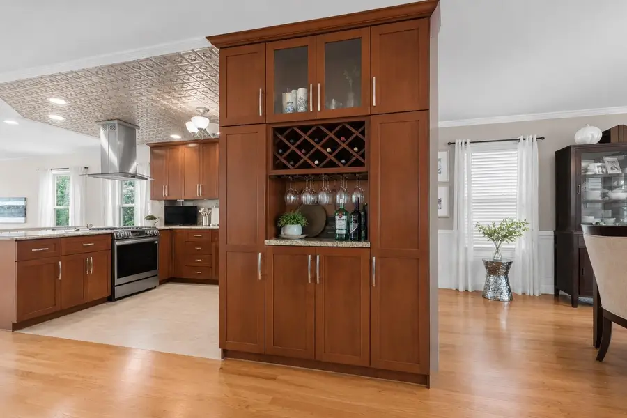 9121 NEWKIRK AVE, North Bergen, NJ 07047 - #3