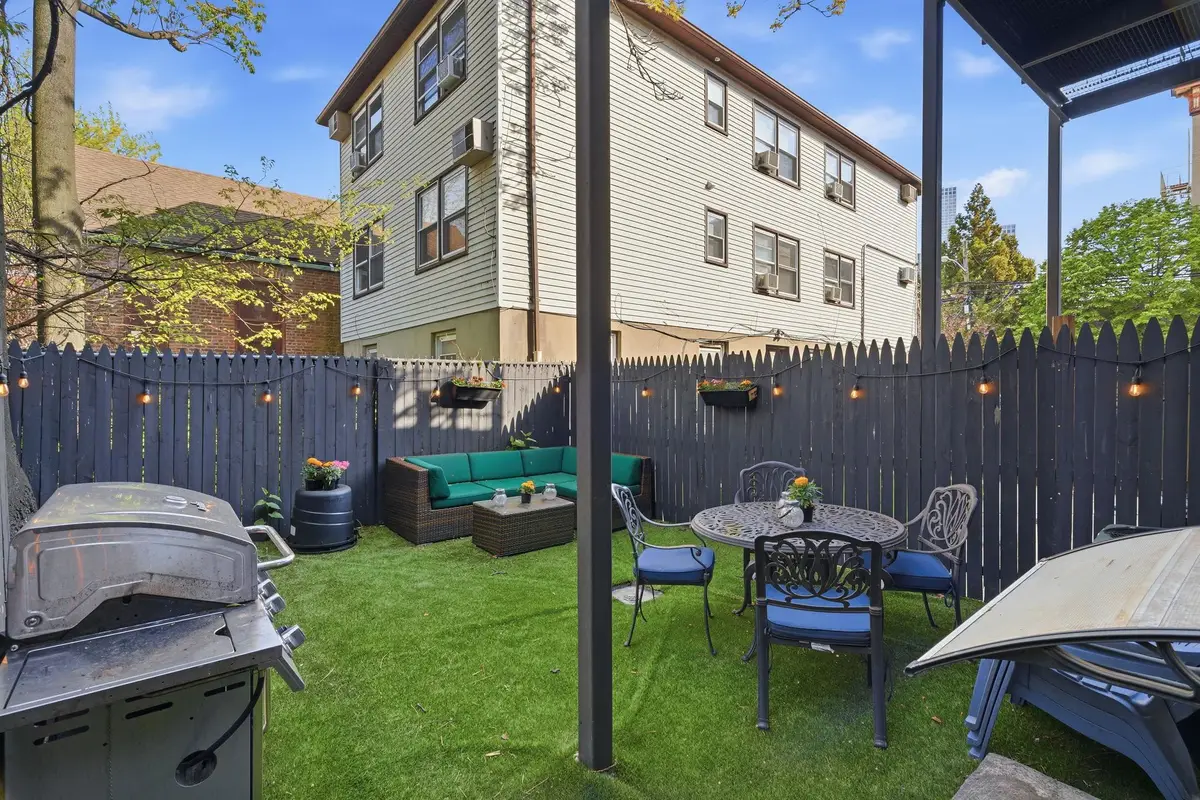 684 SUMMIT AVE #1, Jersey City, NJ 07306 - #1