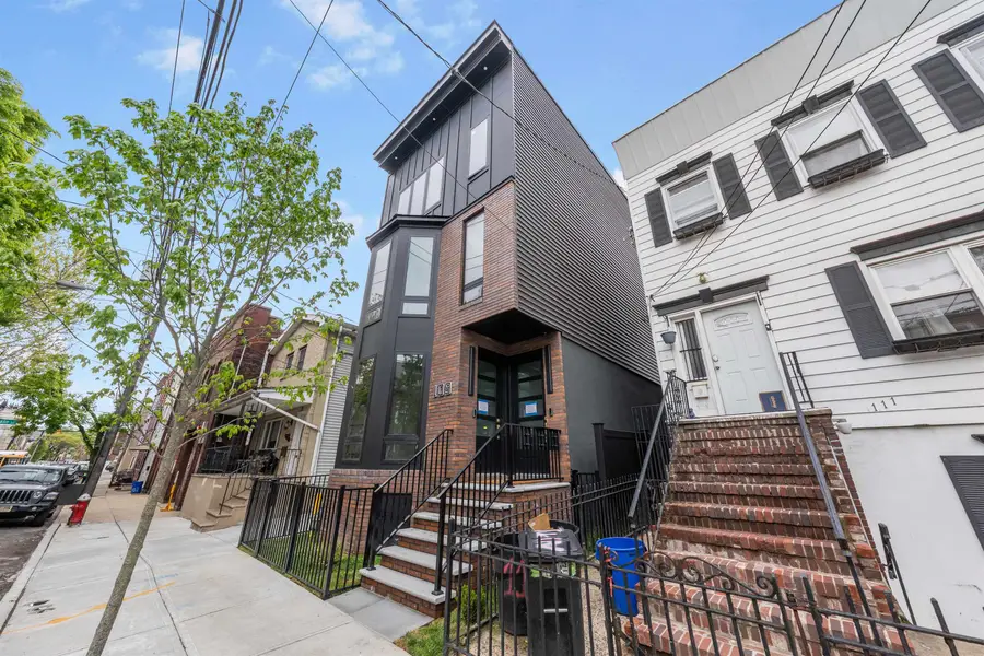 109 WEBSTER AVE #2, Jersey City, NJ 07307 - #2
