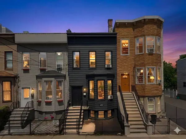 192 CLAREMONT AVE, JC, West Bergen, NJ 07305