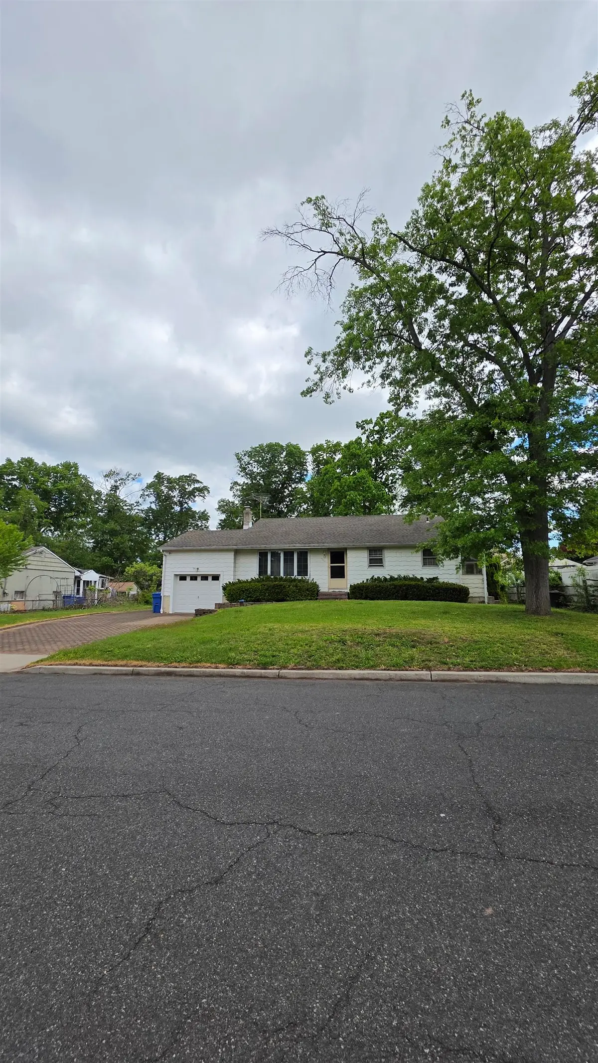 2401 HUDSON ST, Piscataway, NJ 08854 - #1