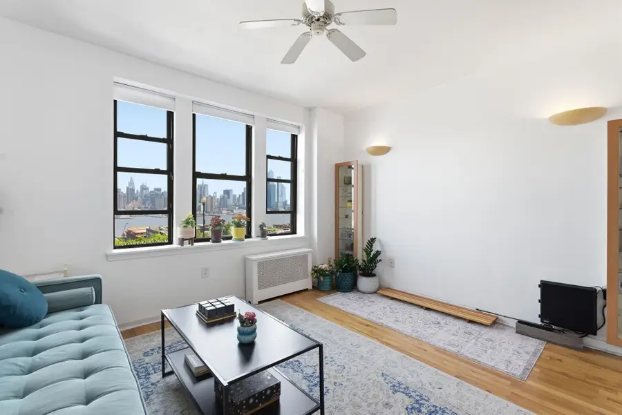 883 BLVD EAST #1F, Weehawken, NJ 07086 - #3