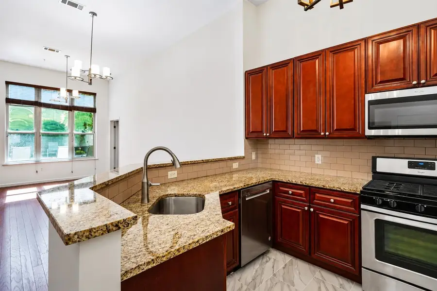 15 WARREN ST #116, Jersey City, NJ 07302 - #2