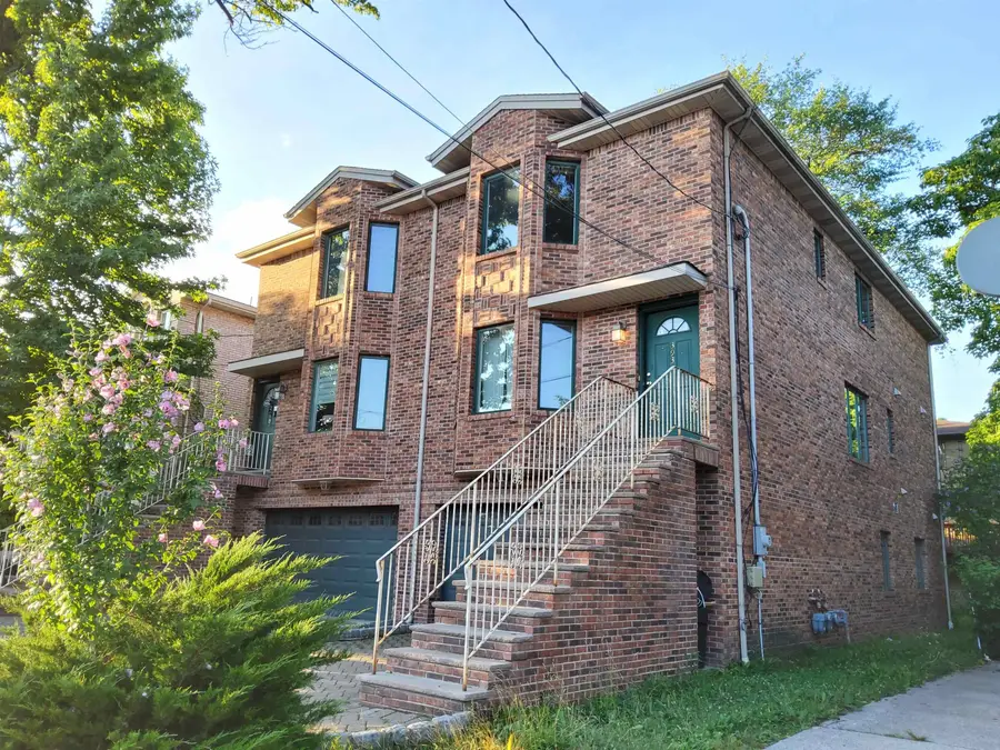 393 WASHINGTON AVE #B, Cliffside Park, NJ 07010 - #3