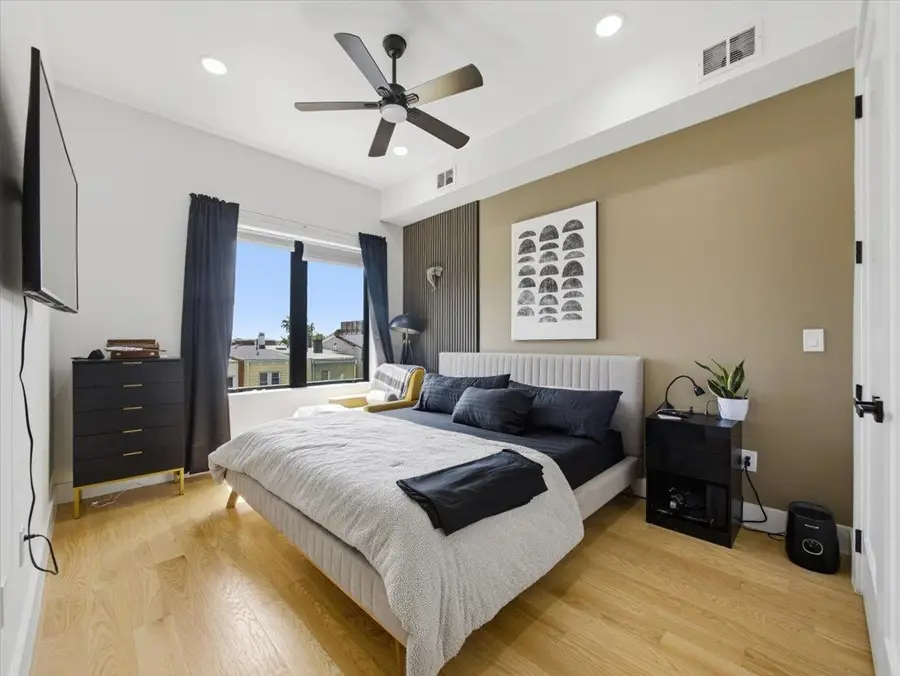 666 OCEAN AVE #2, Jersey City, NJ 07305 - #3
