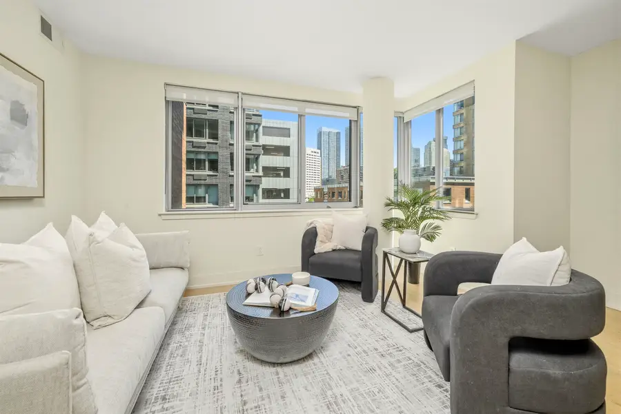 201 LUIS M MARIN BLVD #4010, Jersey City, NJ 07302-0000 - #2