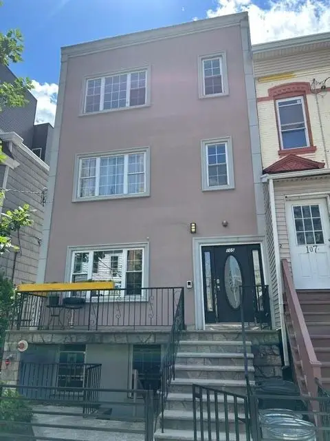 105 STORMS AVE #3, Jersey City, NJ 07306 - #1