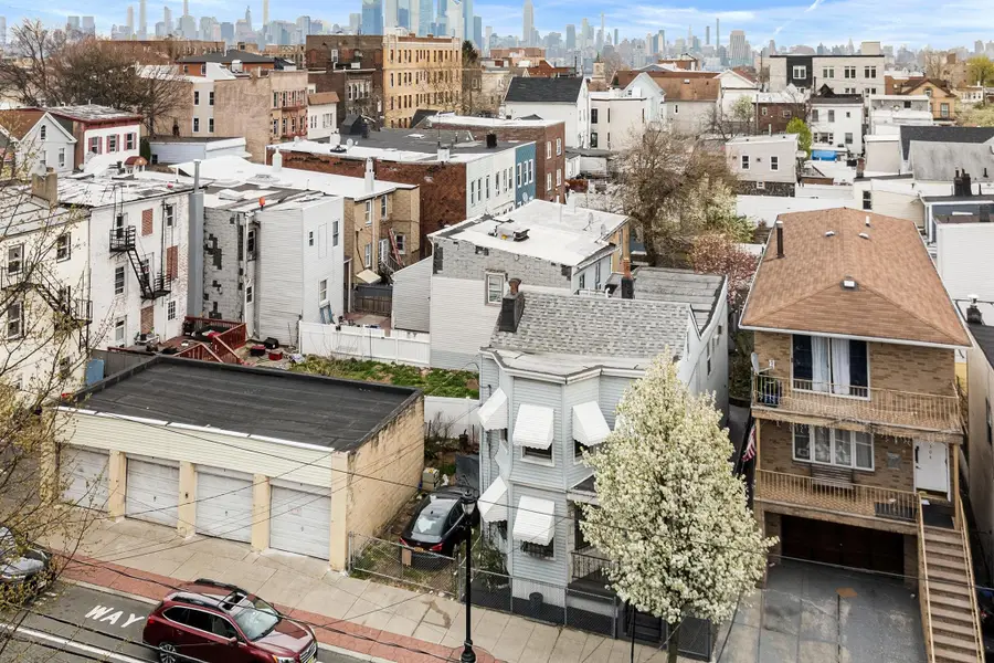 306 BERGENLINE AVE, Union City, NJ 07087 - #2