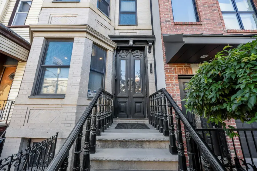 145 WEBSTER AVE, Jersey City, NJ 07307 - #3
