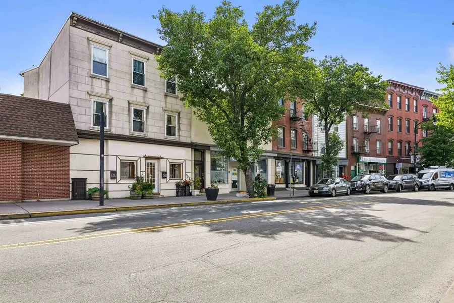 271 NEWARK AVE #1, Jersey City, NJ 07302 - #2