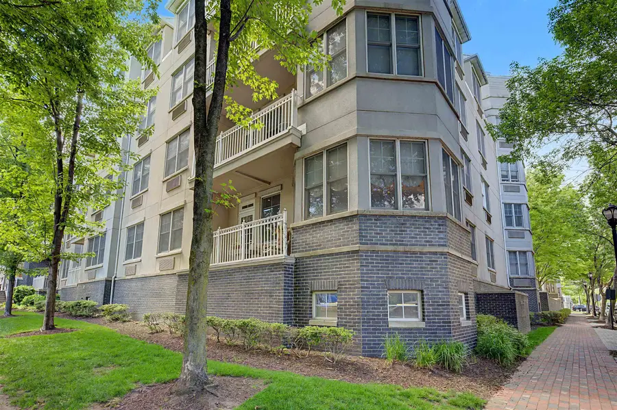 4 CONSTELLATION PL #104, Jersey City, NJ 07305 - #2