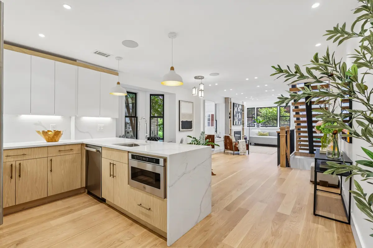 274 7TH ST, Jersey City, NJ 07302 - #1