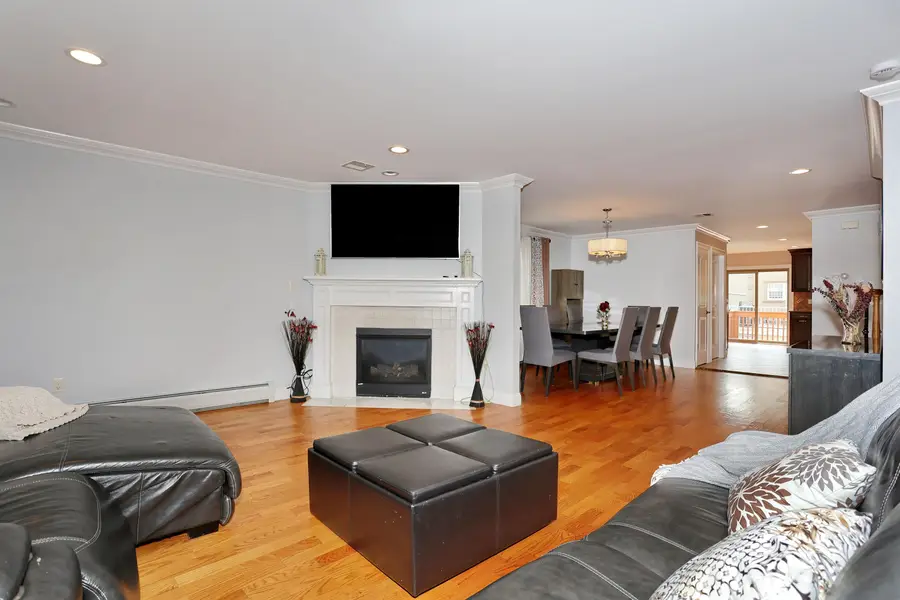 310 6TH ST #A, Fairview, NJ 07022 - #3