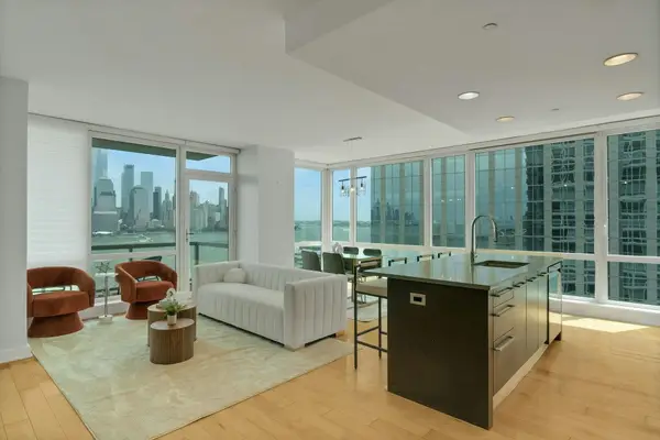 2 2ND ST #1605, JC, Downtown, NJ 07302