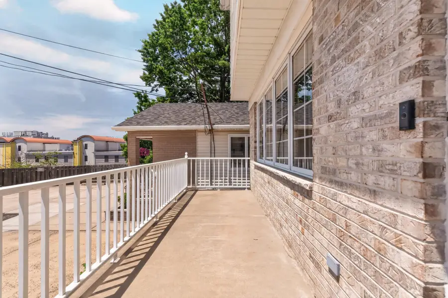 23 MARION CT, Bayonne, NJ 07002 - #2