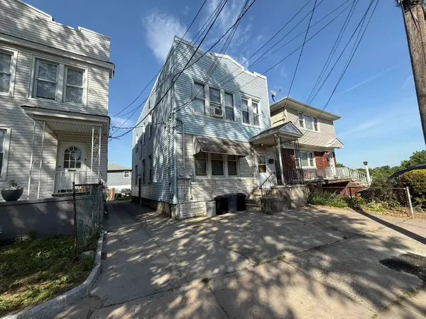 12 EAST BIDWELL AVE, JC, Greenville, NJ 07305