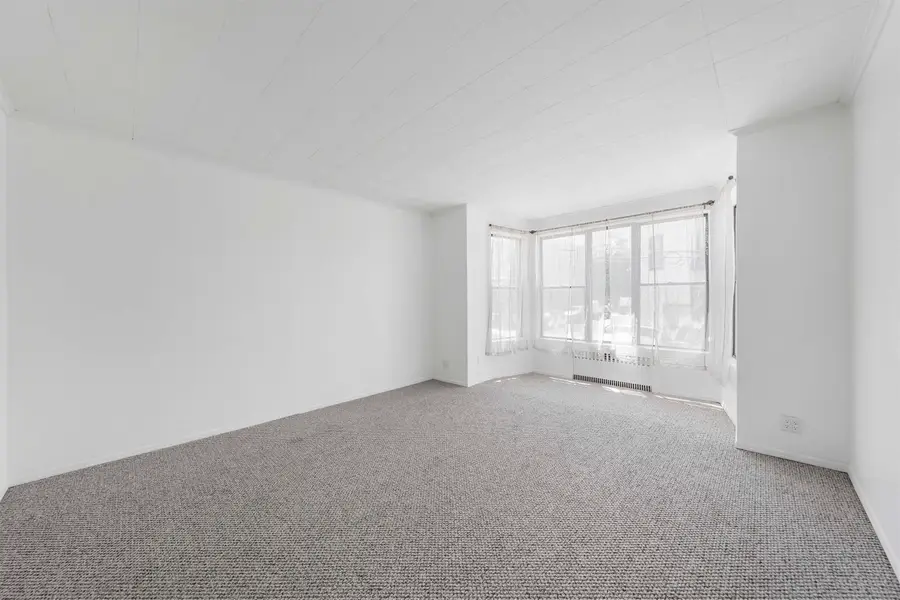 814 13TH ST, Union City, NJ 07087 - #3
