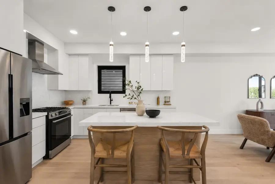 99 VAN HORNE ST #2, Jersey City, NJ 07304 - #3