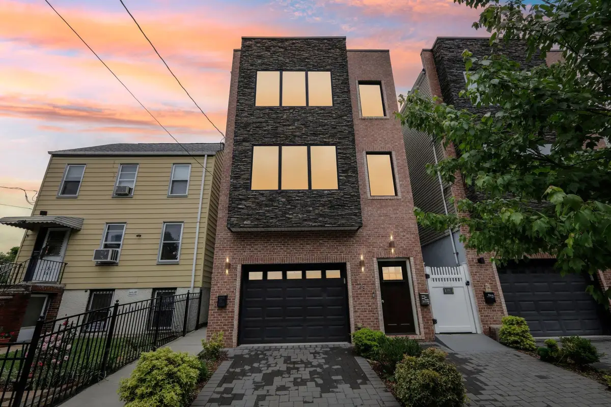 28 ST PAULS AVE #2, Jersey City, NJ 07306 - #1