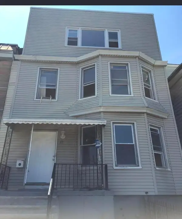 35 ORIENT AVE, JC, Greenville, NJ 07305-3419