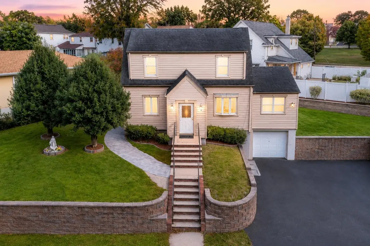 870 PASSAIC AVE, Kearny, NJ 07032 - #1