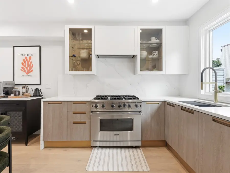 327.5 7TH ST, Jersey City, NJ 07302 - #3