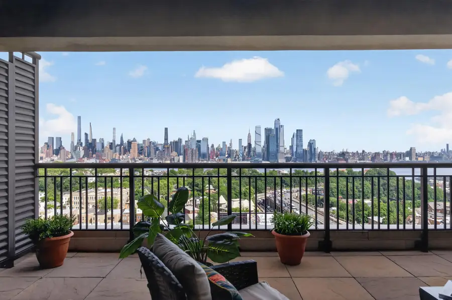 3312 HUDSON AVE #PH2, Union City, NJ 07087 - #3