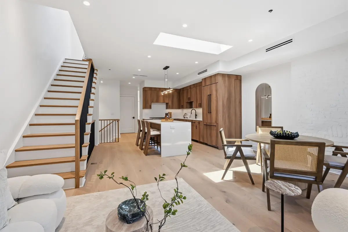 225 MONTGOMERY ST #3, Jersey City, NJ 07302 - #1