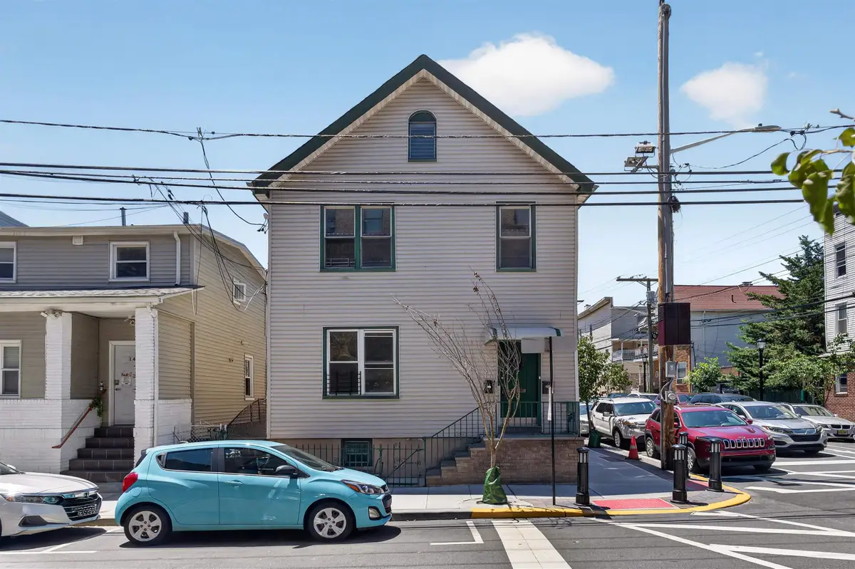 149 37TH ST, Union City, NJ 07087 - #1