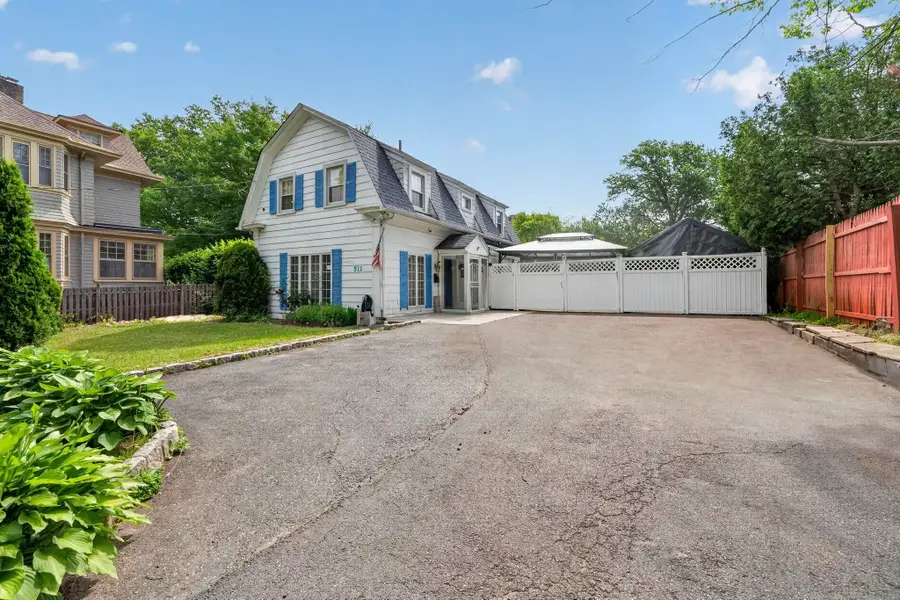 509-511 RIDGE ST, Newark, NJ 07104 - #3