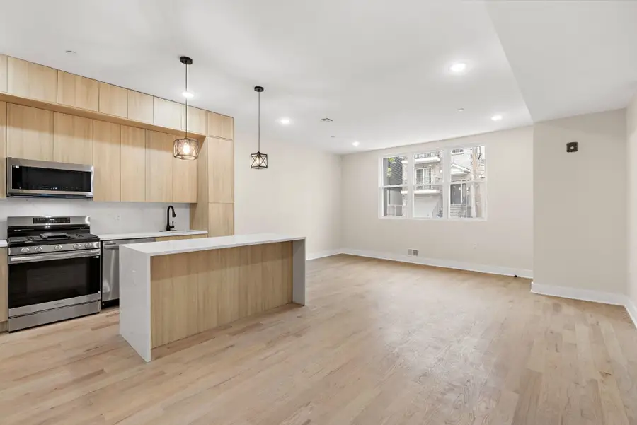 161A NEW YORK AVE #A, Jersey City, NJ 07307 - #3