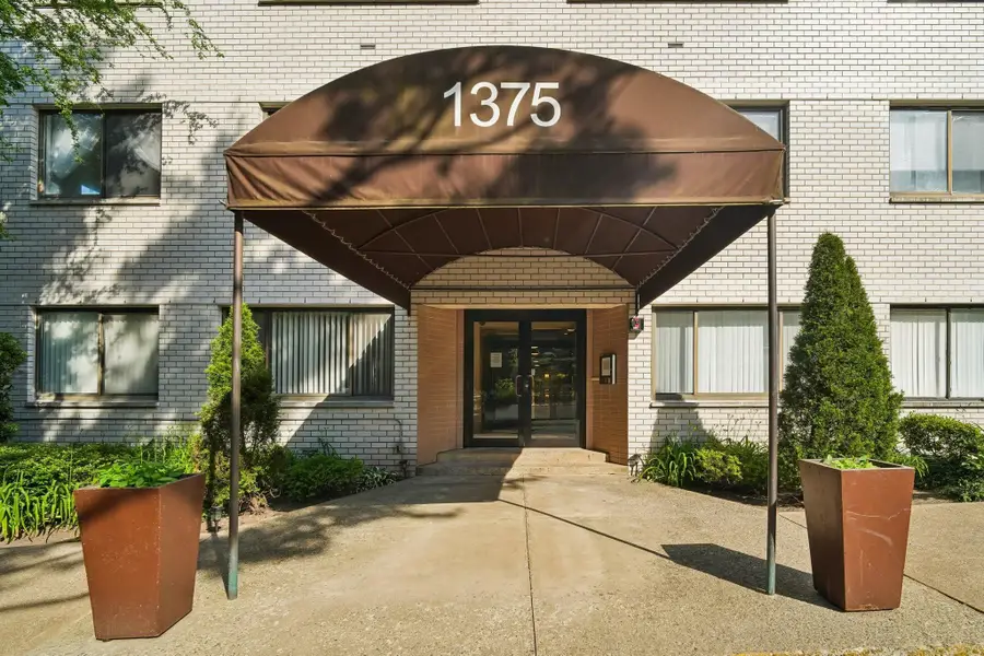 1375 RIVER RD #1A, Edgewater, NJ 07020 - #2