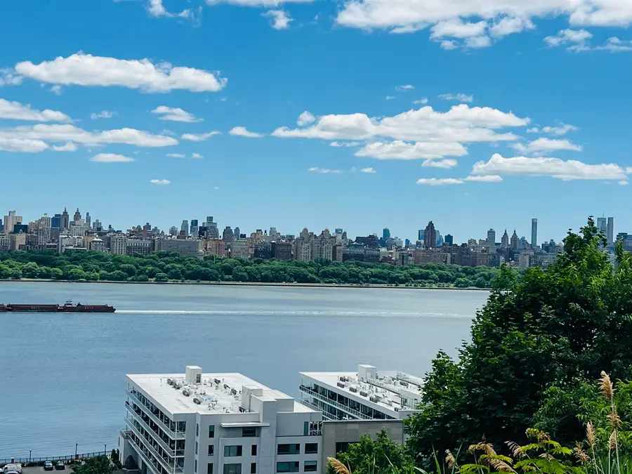 8800 BLVD EAST #7K, North Bergen, NJ 07047 - #2