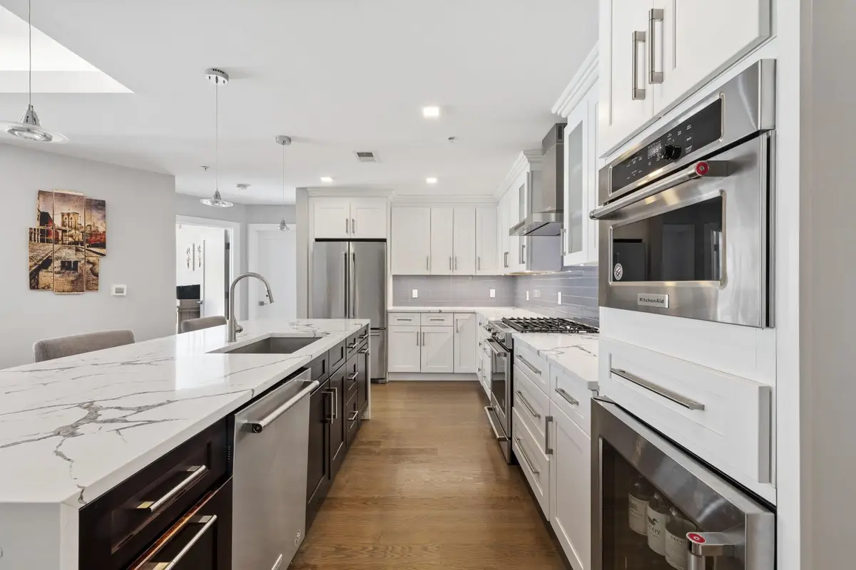 10 PATERSON AVE #2A, Hoboken, NJ 07030 - #1