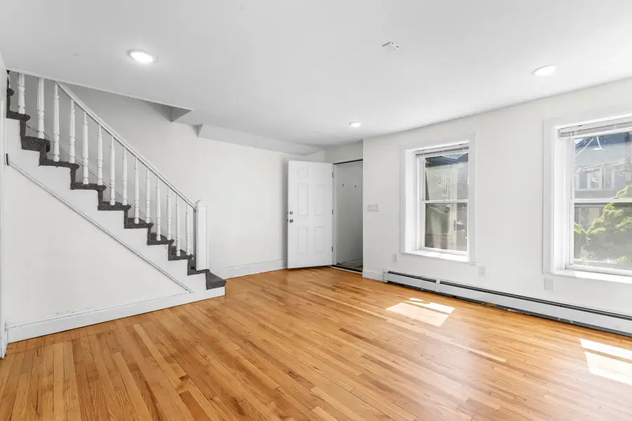 19 WHITMAN AVE, Jersey City, NJ 07306 - #3