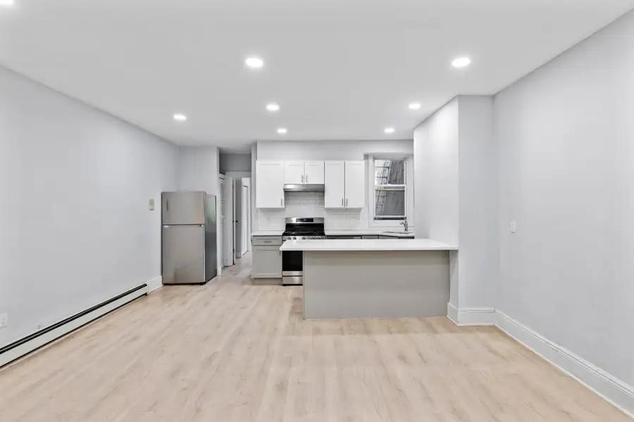 116A BOORAEM AVE, Jersey City, NJ 07307 - #3